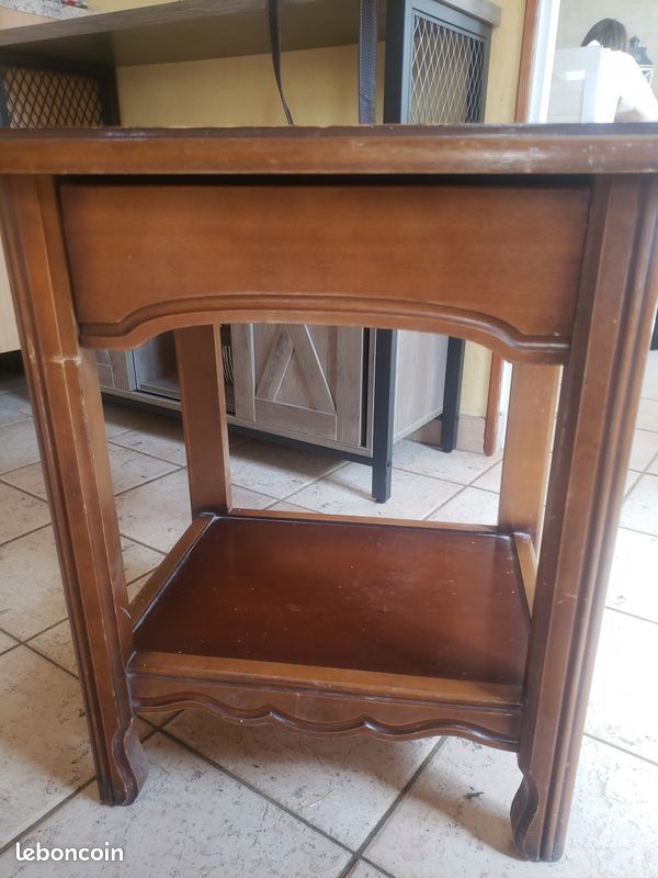 TABLE DE CHEVET à rénover (image 1)