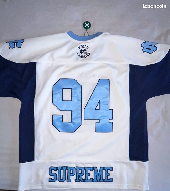Supreme Mitchell & Ness NCAA Hockey Jersey - Vêtements