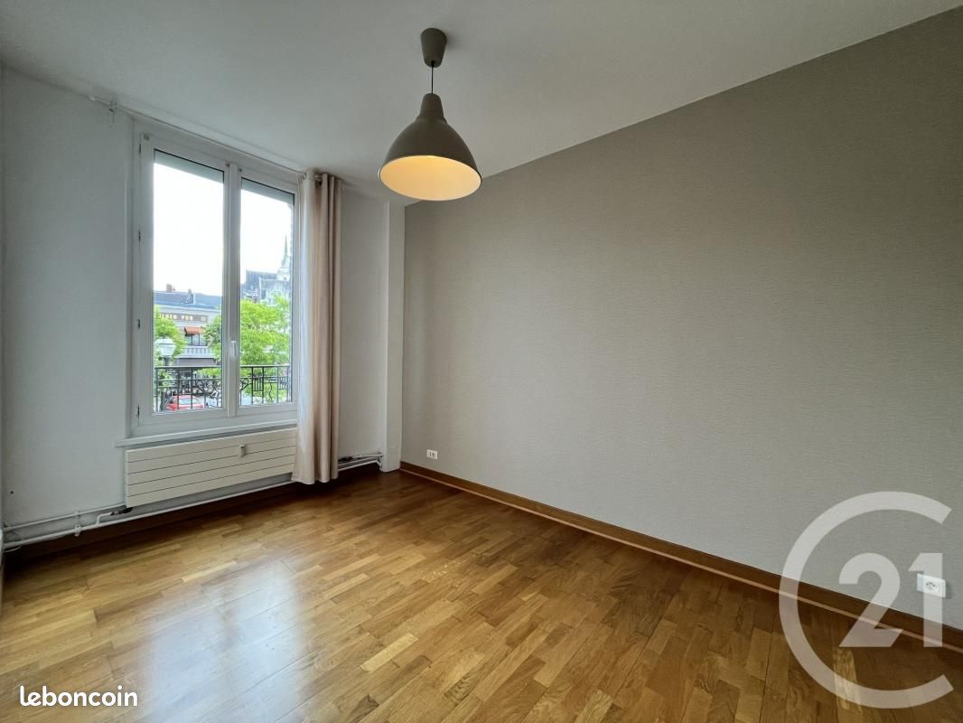 Appartement a louer saint-quentin - 3 pièce(s) - 52 m2 - Surfyn