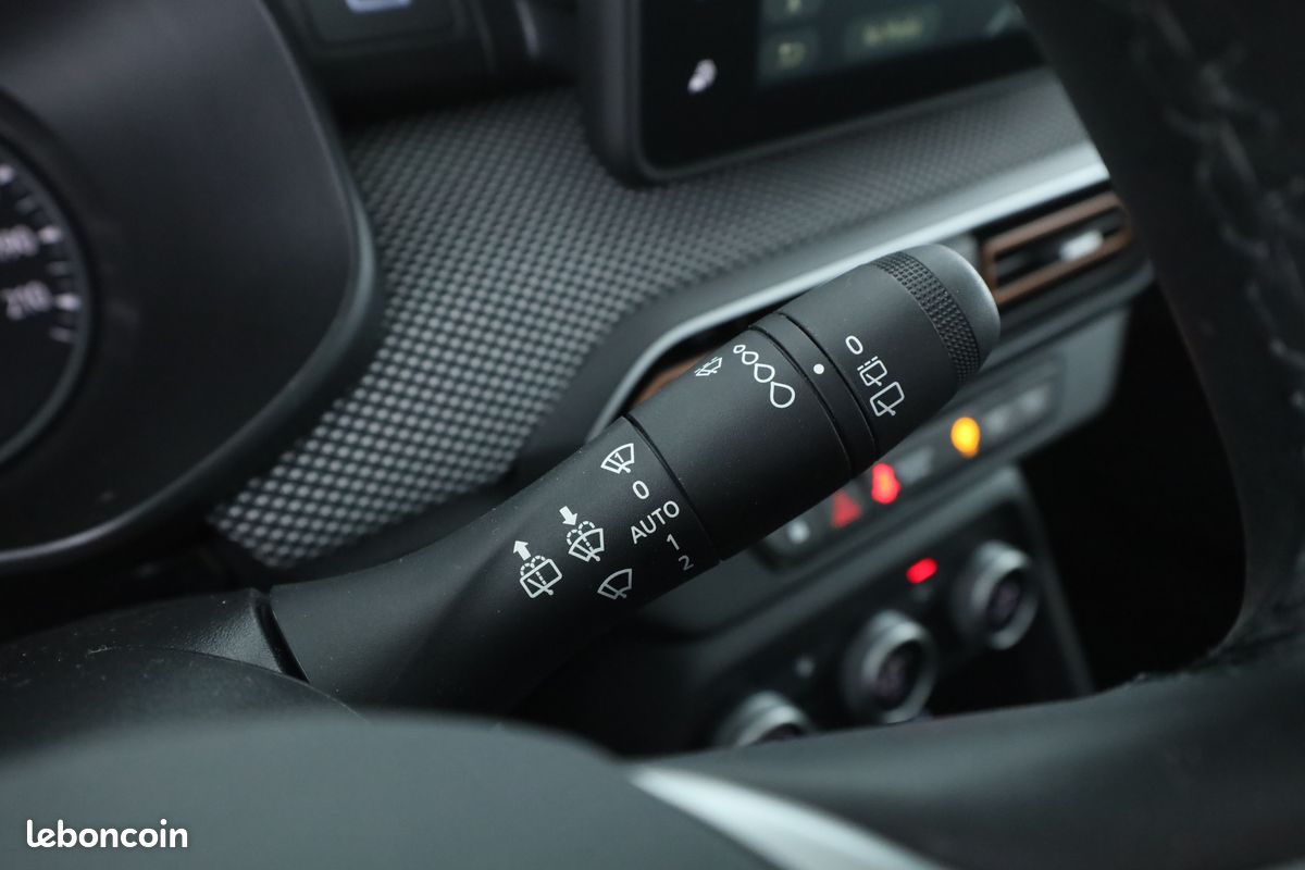 Dacia Sandero III Stepway 1.0 TCe Expression 91 ch (image 23)