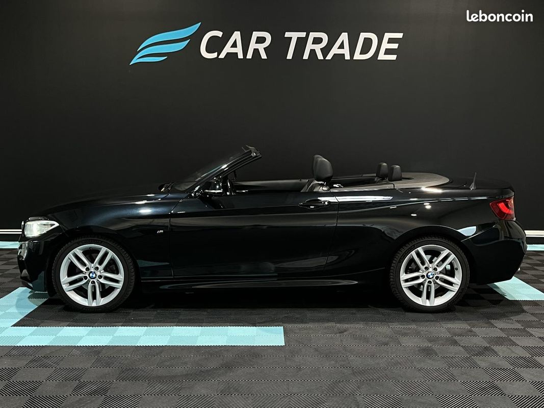 BMW SERIE 2 220i Cabriolet - BVA - M Sport - SUIVI COMPLET - CAMERA DE RECUL - CARPLAY (image 2)