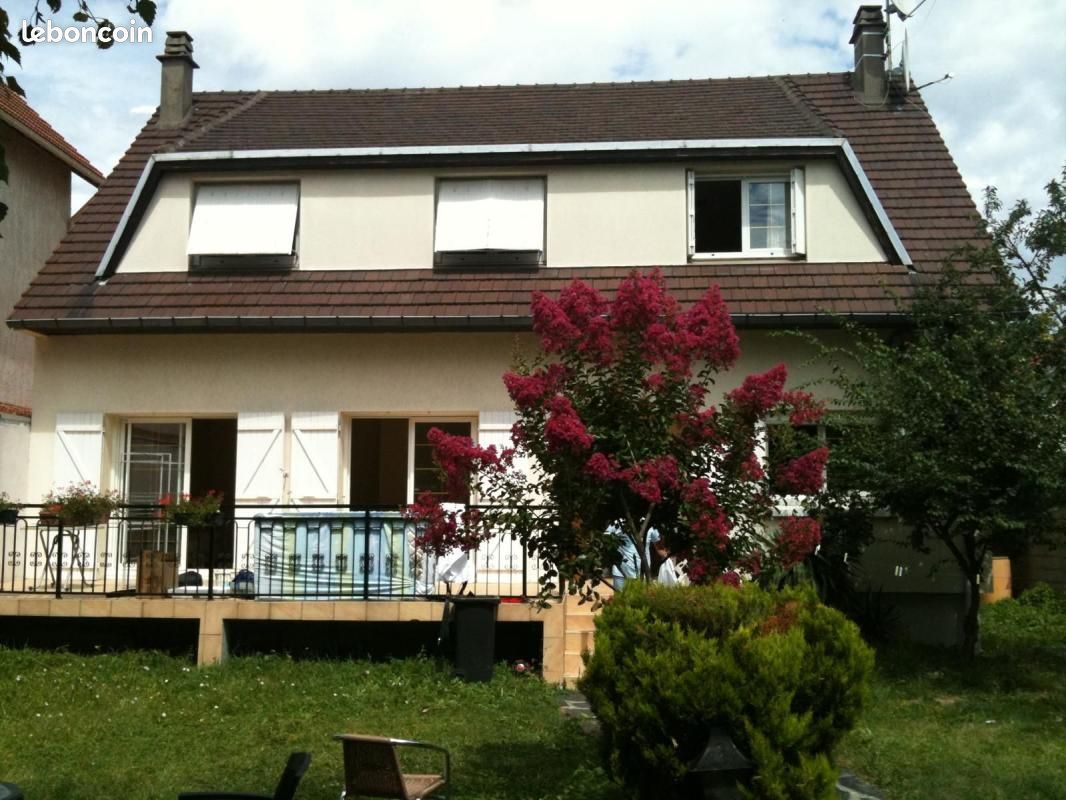 Maison 6 pièces 112 m² · à Saint-Denis · 112 m² · 375 000 €
