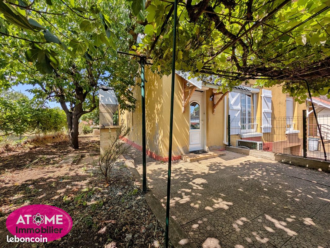 Maison 5 pièces 91 m² · à Joeuf · 91 m² · 950 €