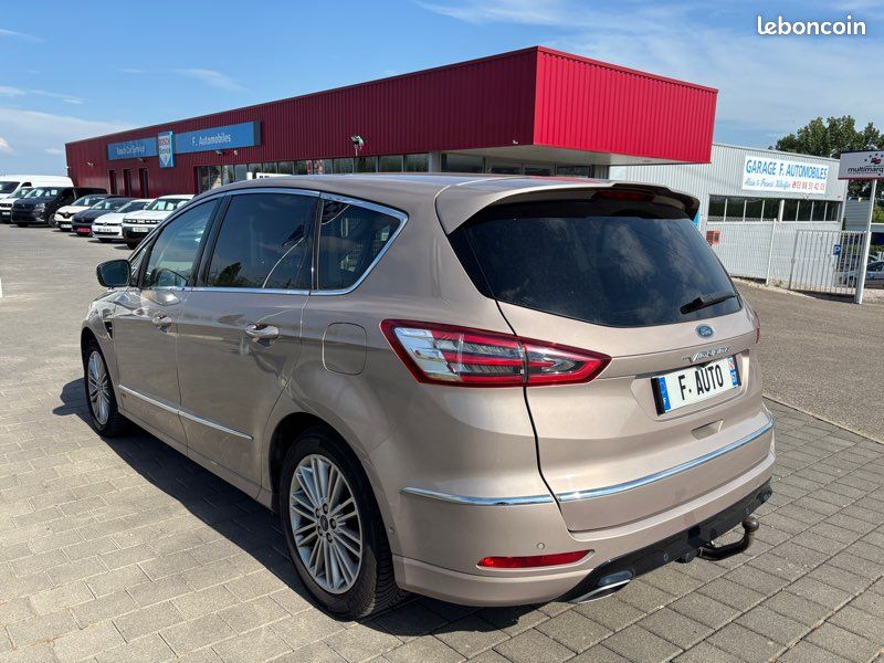 Ford S-Max 7places 2.0 EcoBlue 190ch Vignale Boîte auto (image 5)