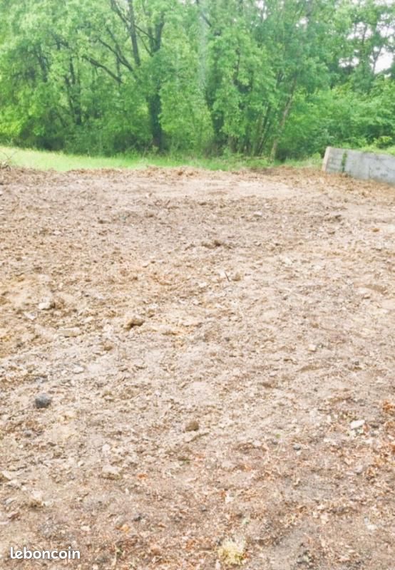 Terrain 300 m² Forges Les Bains · à Forges-les-Bains · 82 800 €