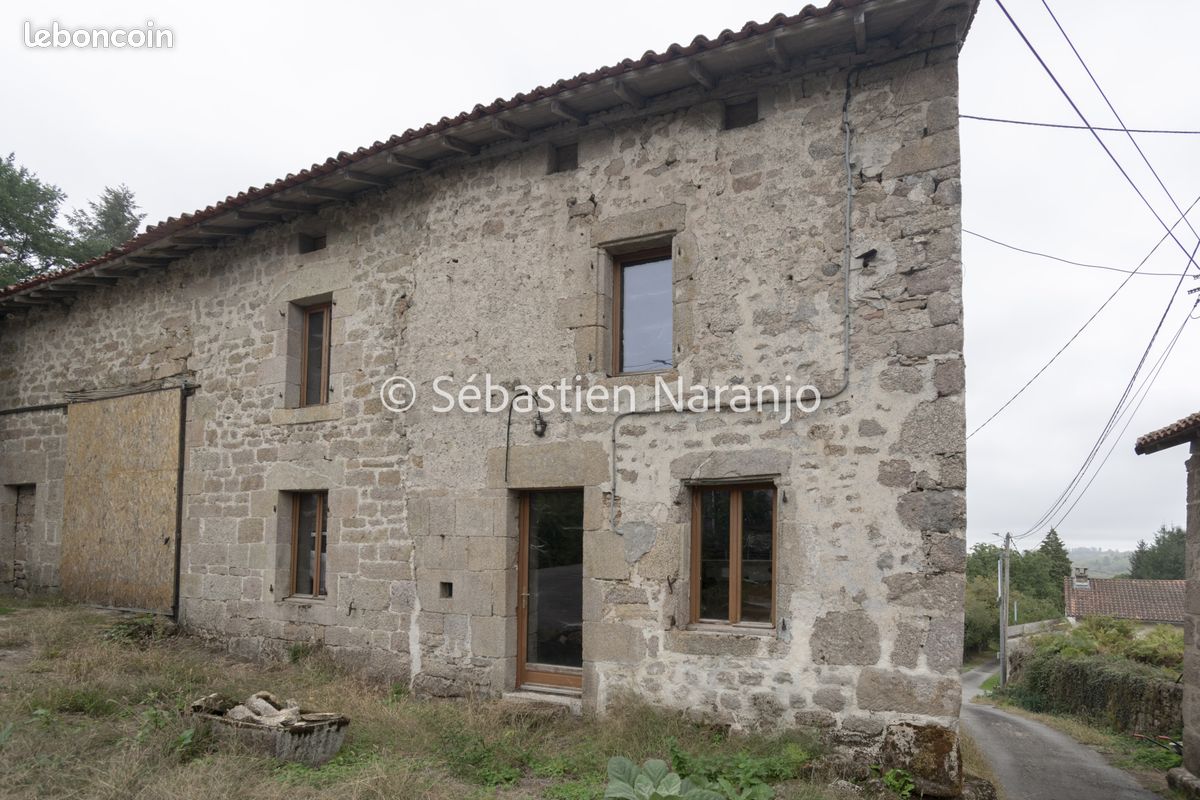 5 pièces 200 m² · à Compreignac · 200 m² · 29 920 €