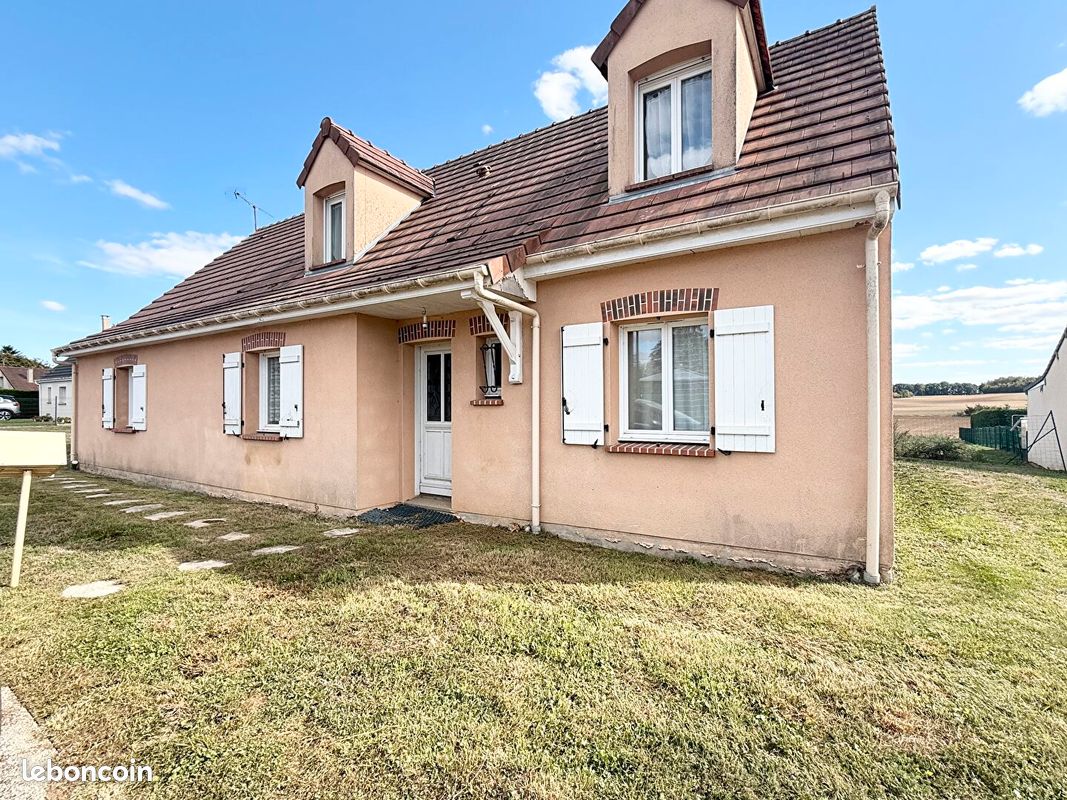 Maison 6 pièces 100 m² · à Hétomesnil · 100 m² · 199 500 €