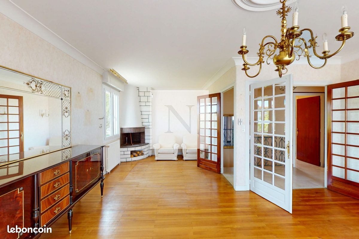 Maison 4 pièces 128 m² · à La Rochelle · 128 m² · 330 000 €