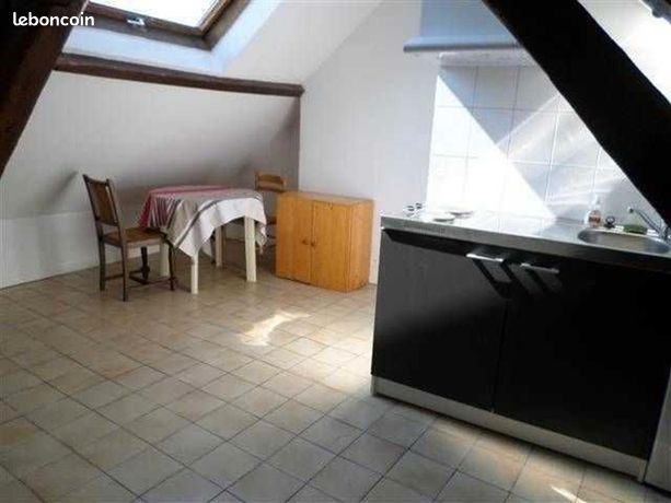 Studio 1 pièce 11 m²