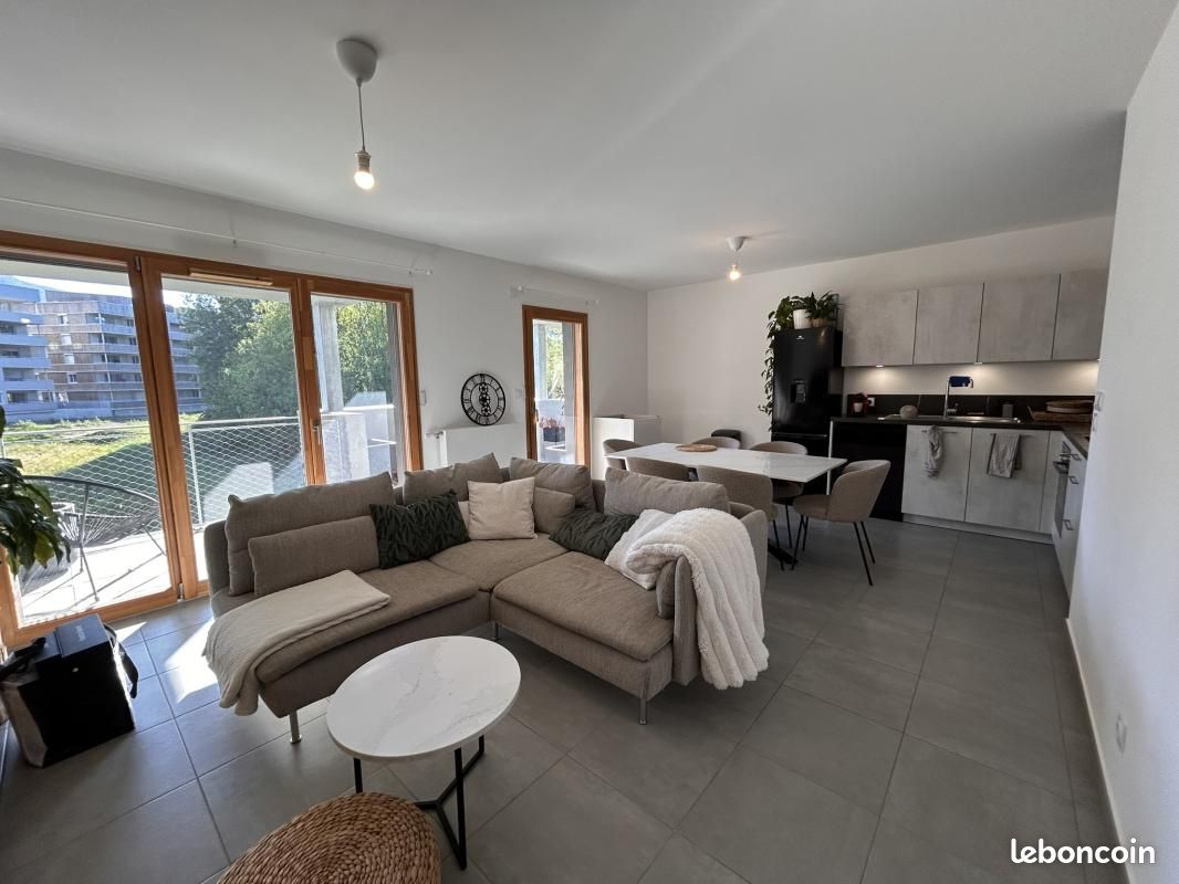 Appartement 3 pièces 69 m² · à Cognin · 69 m² · 960 €/mois