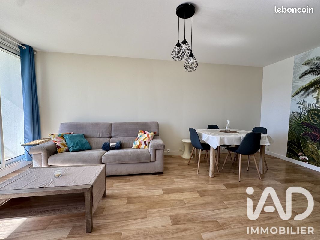 Appartement 2 pièces 44 m² · à Niort · 44 m² · 700 €/mois