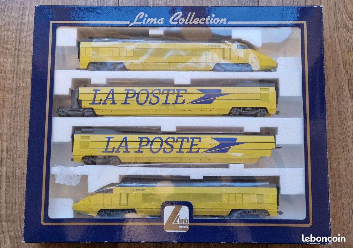 HO - Voiture postale Jaune et Blanche OCEM PTT PAz sur bogie Y 24 - LSModels - 40414 - SNCF La Poste - Modélisme
