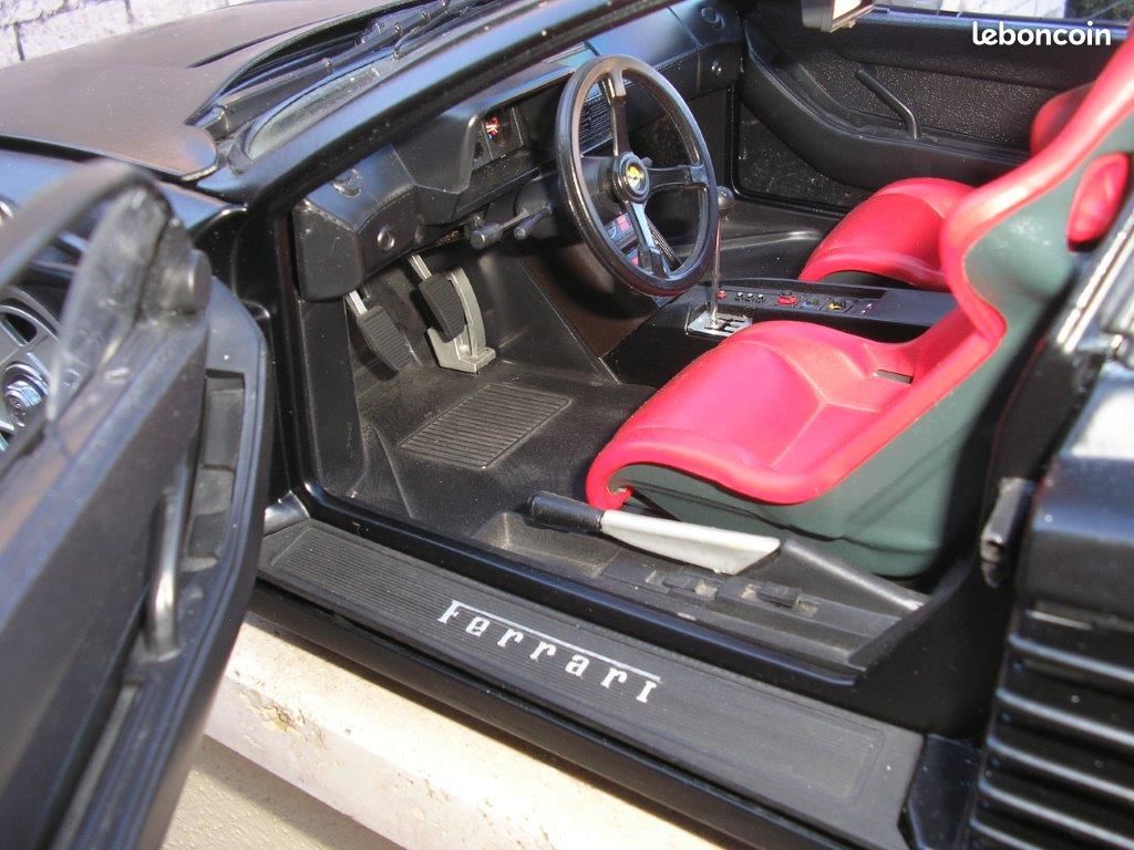 Ferrari Testa Rossa Cabriolet 1/8 Pocher Coupe du monde de Foot 1990