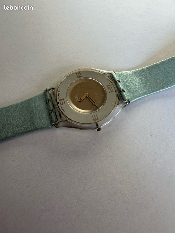 Swatch Watch - SFK121 - FLATTEUSE Swatch Skin Watch Flatteuse SFK121 Good Condition Working  main image 4