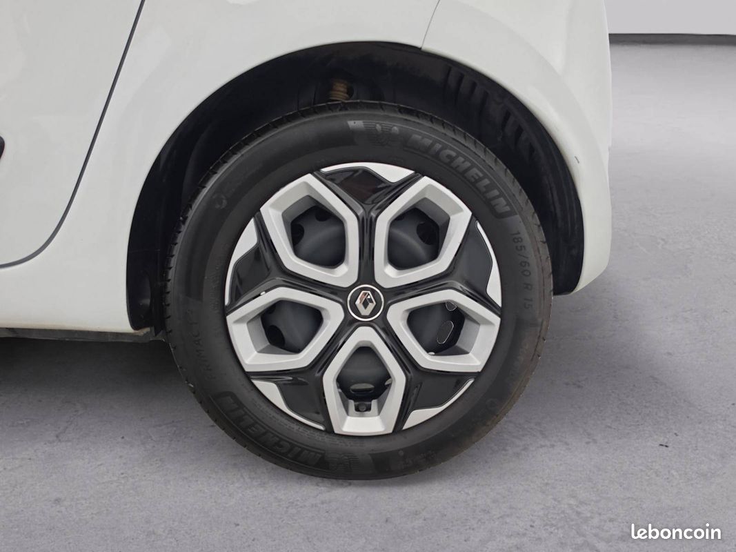 RENAULT Twingo III SCe 65 Equilibre (image 20)