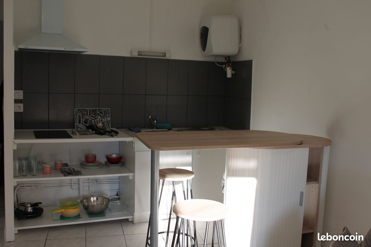 Studio 1 pièce 24 m² - La Réole 33190 (image 3)