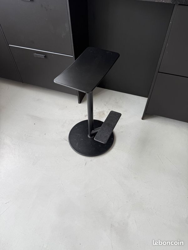 Tabouret de bar Magis couleur noire paire (image 4)