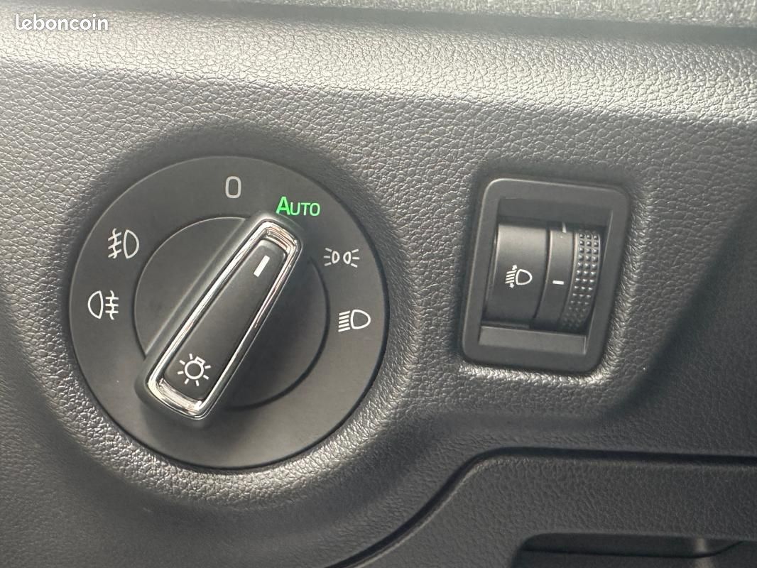 Skoda Scala 1.0 TSI Evo 2 116 ch DSG7 Selection (image 11)