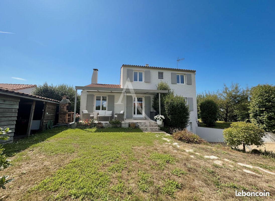Maison 7 pièces 125 m² · à Dompierre-sur-Yon · 125 m² · 266 000 €