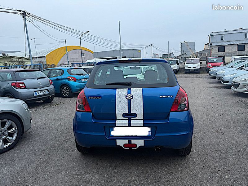 Suzuki SWIFT 1.3 DDIS 75CH GL 5P (image 6)