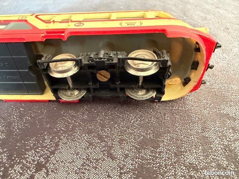 Train locomotive Jouef ho Autorail rouge SNCF (image 13)