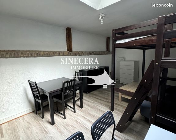 Studio 1 pièce 28 m²