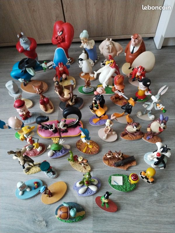 Figurine Vil le Coyote - Warner Bros