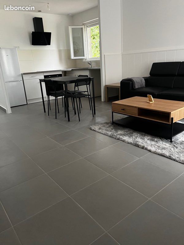 Appartement 3 pièces 65 m² · à Le Péage-de-Roussillon · 65 m² · 730 €