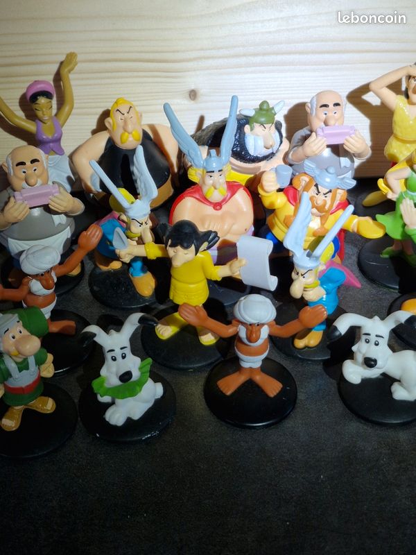 Figurines ASTERIX (image 1)