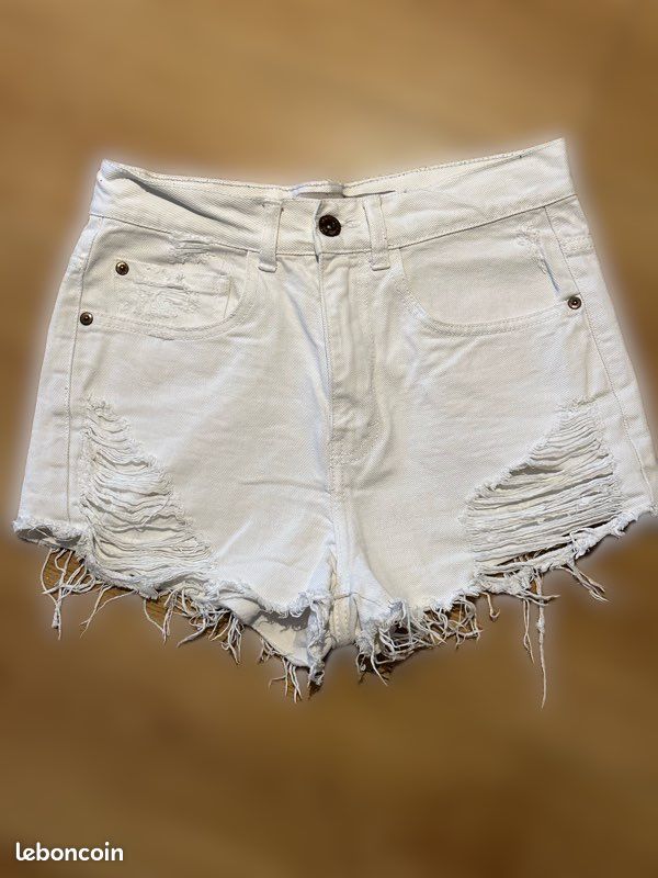 Short en jeans Waco blanc : Short et prêt à porter Femme : Le Temps des Cerises