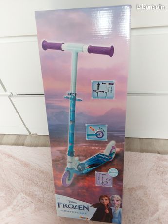 Trottinette 2 Roues Pliable Smoby La Reine Des Neiges - Guidon Réglable, Roues Silencieuses, Frein Arrière - À Partir De 5 Ans