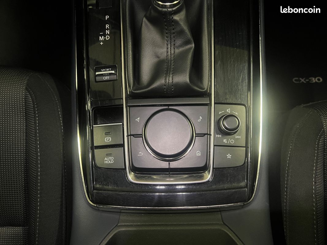 MAZDA CX-30 2020 2.0L SKYACTIV-G M Hybrid 122 ch Sportline (image 24)