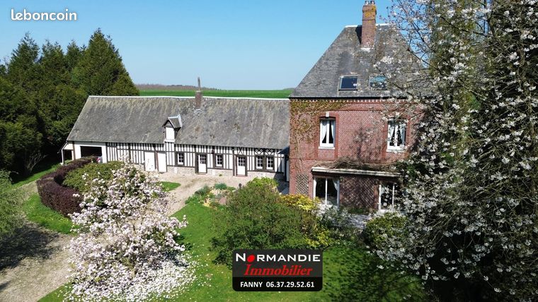 Maison 8 pièces 200 m²