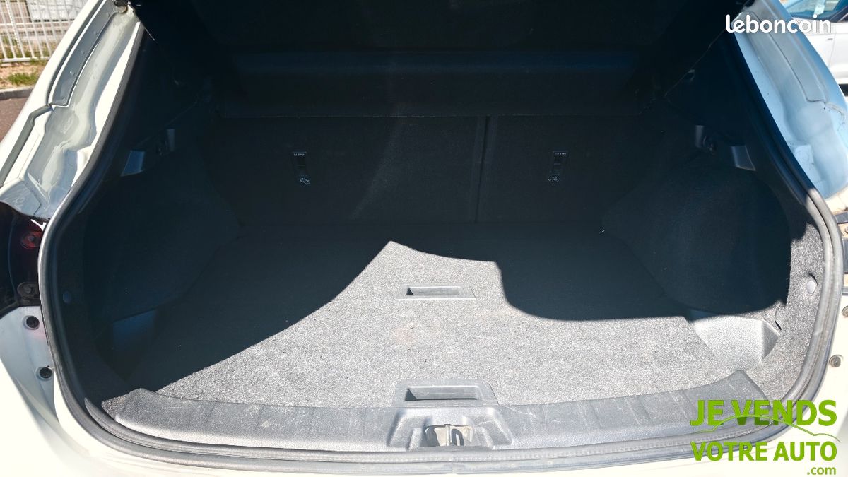 Nissan Qashqai 1.5 dCi 110ch Tekna (image 23)