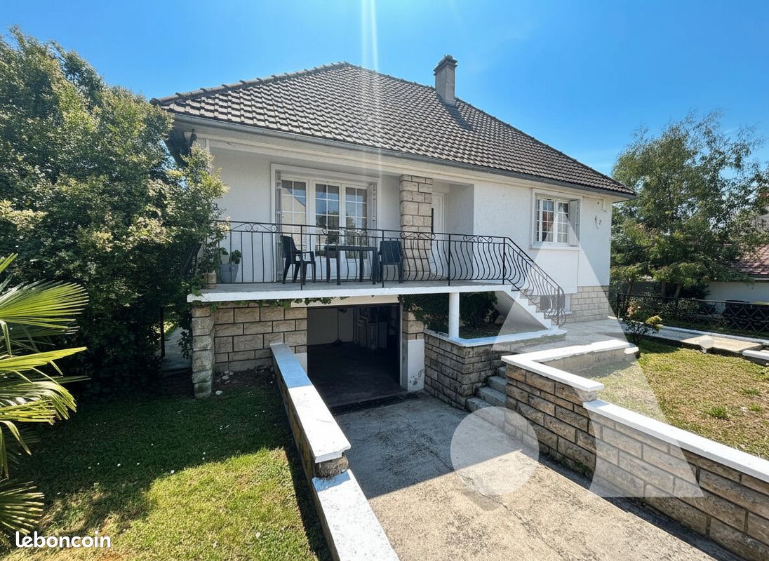 Maison 6 pièces 121 m² · à Estrées-Saint-Denis · 121 m² · 278 000 €