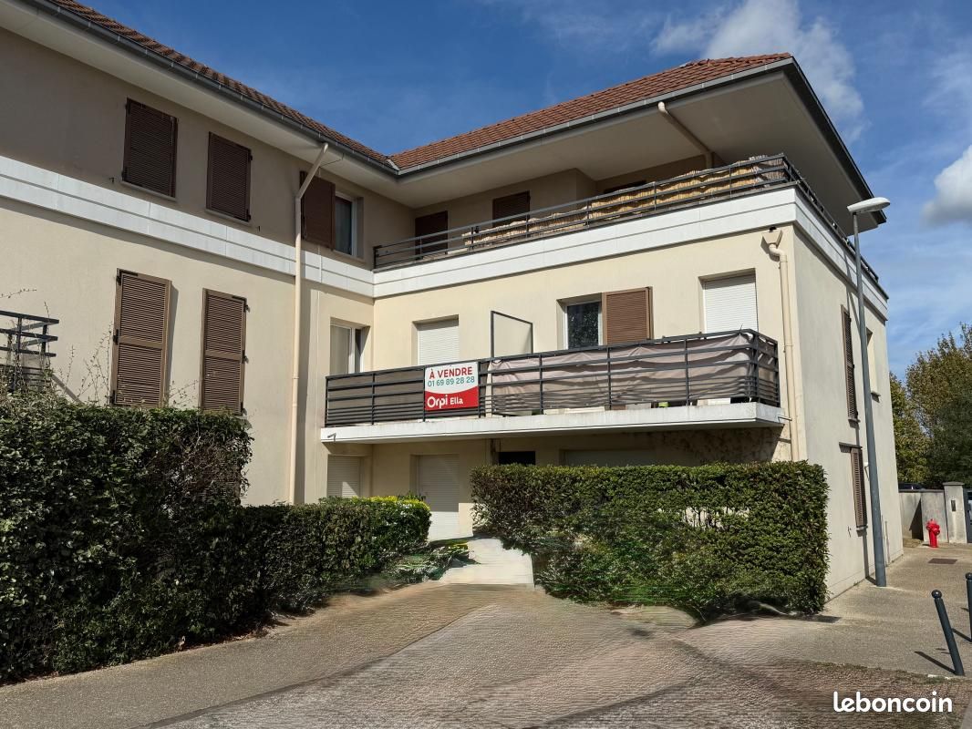 Appartement 2 pièces 47 m² · à Saint-Pierre-du-Perray · 47 m² · 160 000 €