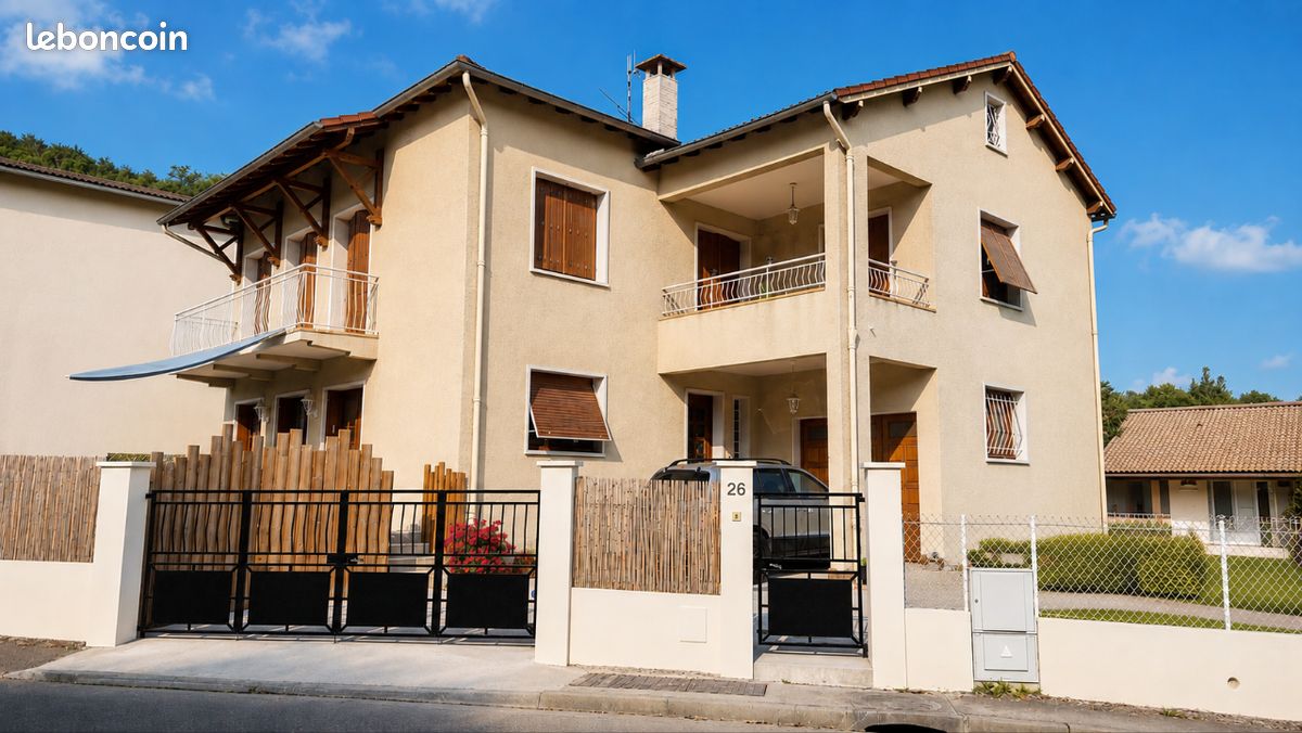 Maison 6 pièces 177 m² · à Bélesta · 177 m² · 174 000 €