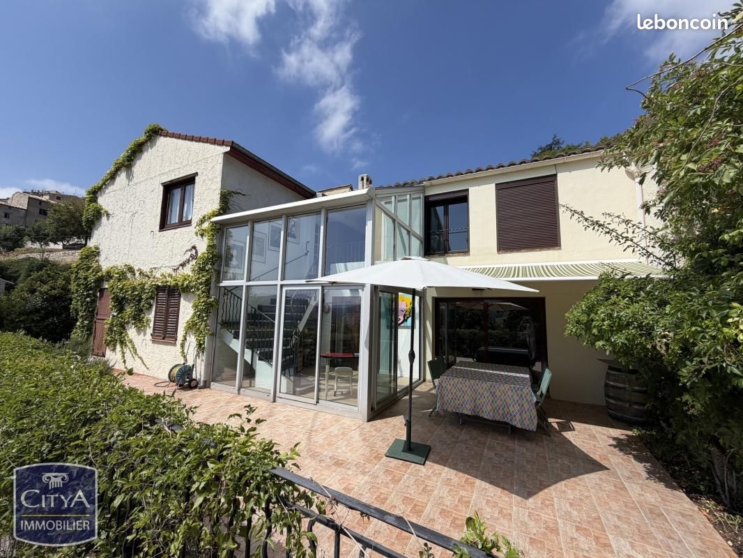 Maison 4 pièces 143 m² (image 1)