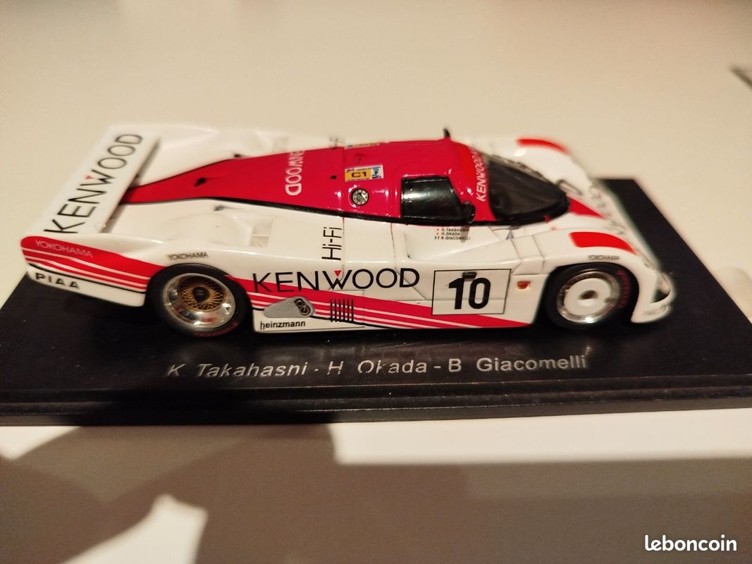 458939_7