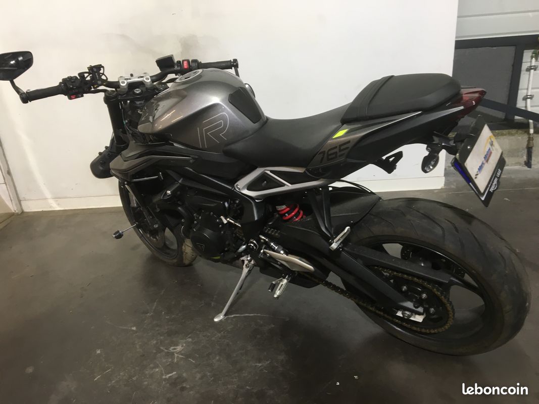 Triumph 765 street triple r (image 4)