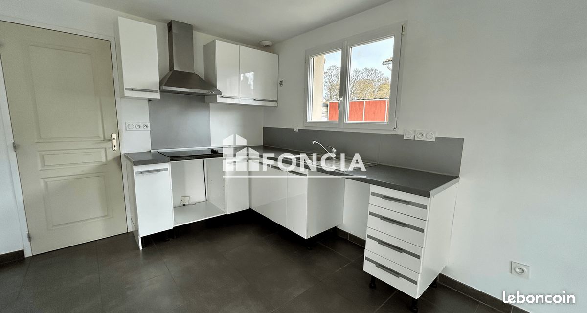 Maison 4 pièces 87 m² · à Saint-Brevin-les-Pins · 87 m² · 990 €/mois