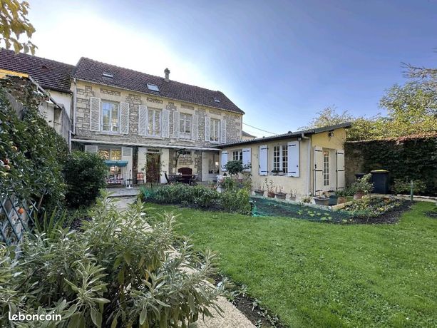 Maison 8 pièces 160 m²