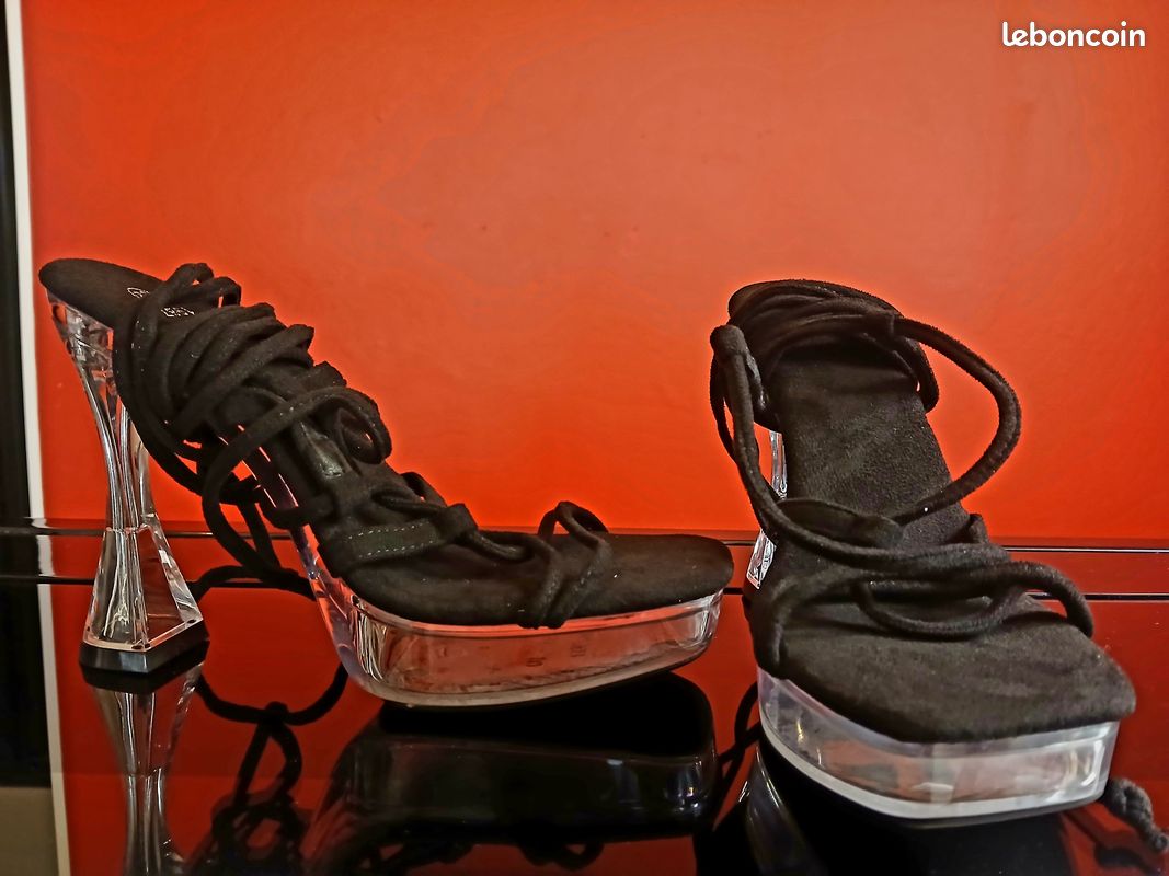 Kalinga Ashok Croc Ã Talon Haut Baskets Converse Ensemble Converse