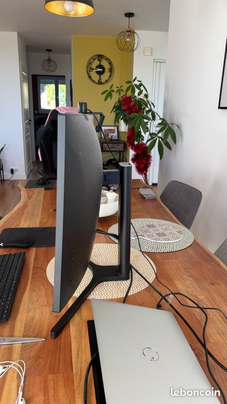 Écran Xiaomi Mi Curved Gaming Monitor 34" – Excellent état (image 2)
