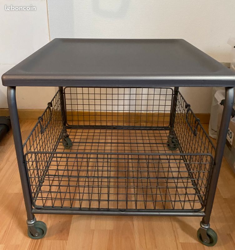 Table basse IKEA range plaid porte revue (image 1)