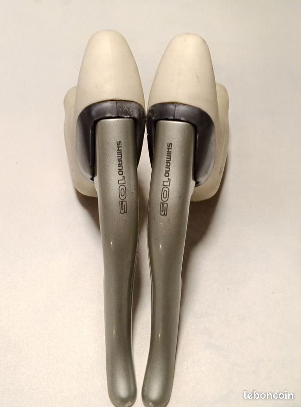 Paire de Leviers Shimano 105 ST-R7170