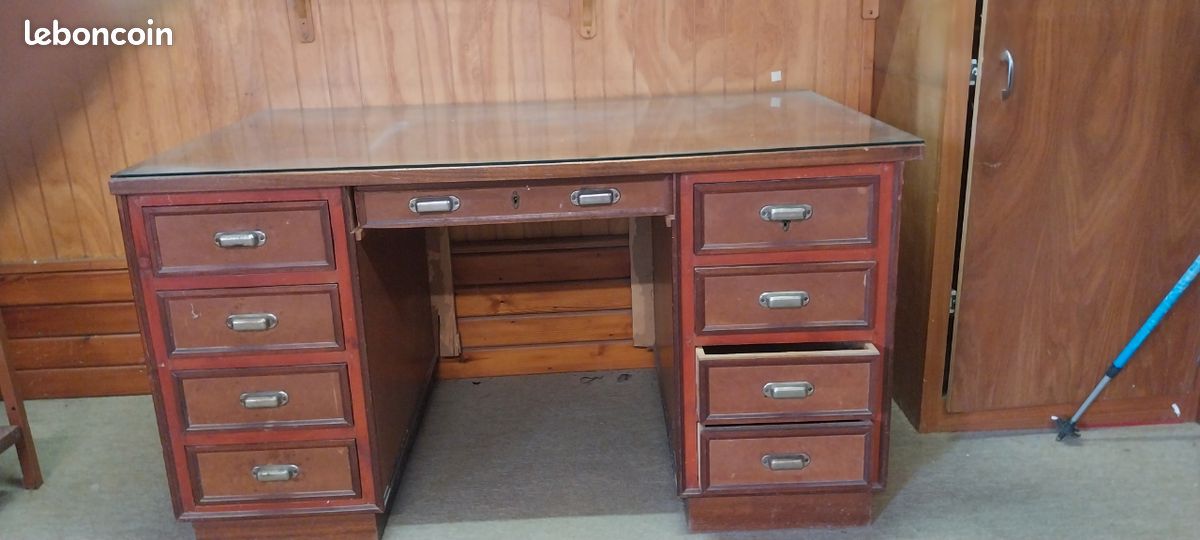 Bureau année 50 (image 1)