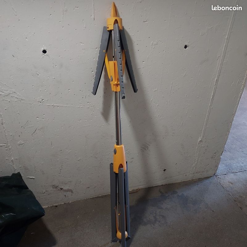 Etendoir parapluie pour cintres (image 4)