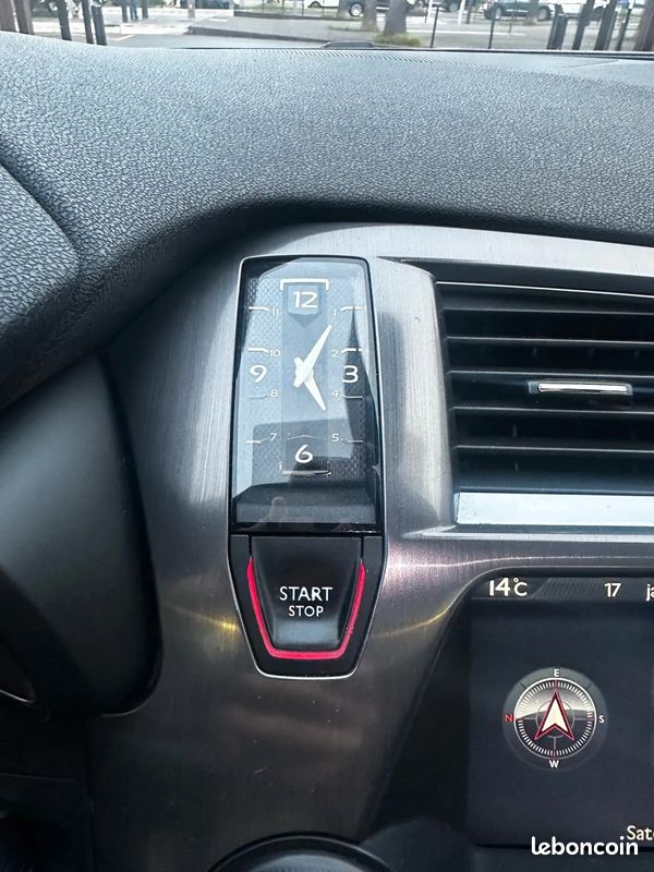 CITROEN DS5 1.6 D 120ch SO CHIC - 2014 - 110 000 km - Toit panoramique (image 13)