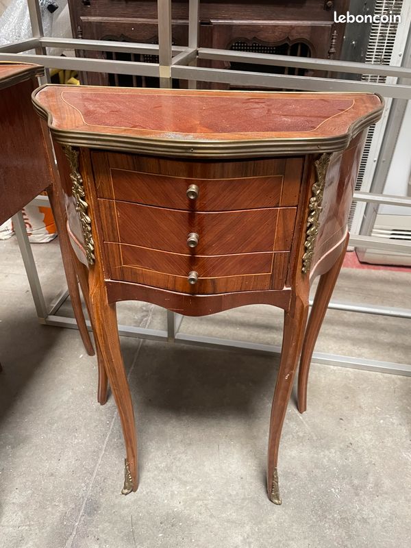 Table de chevet, style Louis XV, Louis XIX (image 2)